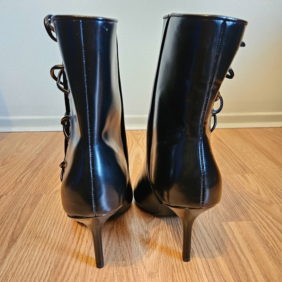 H&M Women's Vegan Leather Lacing Detail Heeled Ankle Boots Black Size EU 40. - Picture 11 of 16